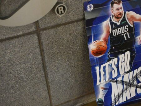 Fanoušci říkají, že Mavericks nabízí náhrady po Luku Doncic