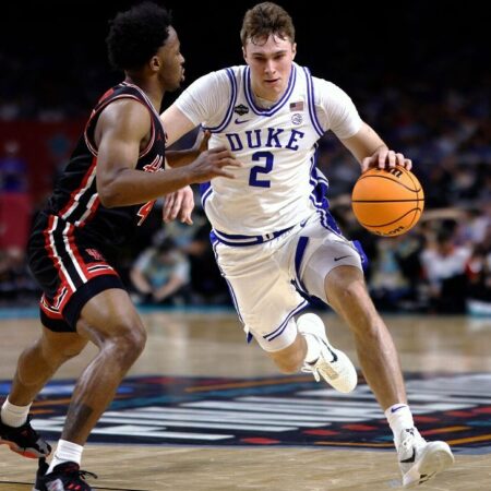 Duke’s Cooper Flagg potvrzuje, že vstupuje do návrhu NBA
