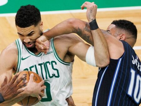 Horford znepokojen magickou fyzičností; Tatum pochybný pro hru 2