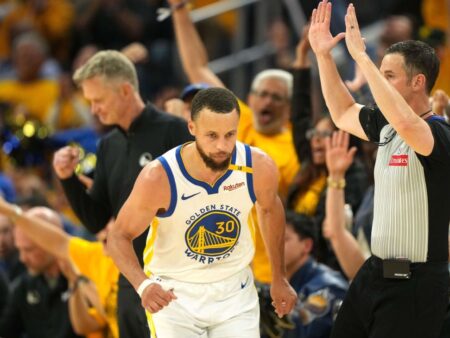 Stephen Curry, Warriors vystoupí bez Jimmyho Butlera ve hře 3