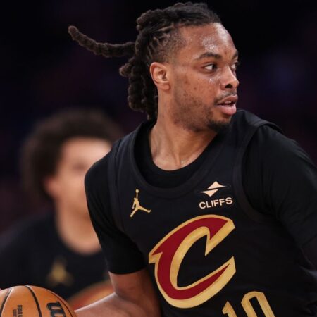 Seznam Cavaliers Garland Sporný pro hru 1 vs. Pacers
