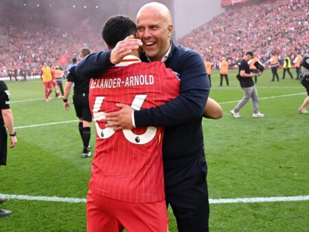 Jak se Liverpool pohybuje z Alexander-Arnold, když se pohybuje Real Madrid