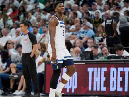 Chris Finch zpochybňuje Anthony Edwards po ztrátě hry Timberwolves ‚