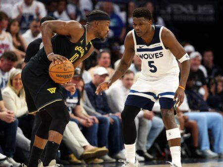 2025 NBA play-off: Živé aktualizace, zvýraznění z hry Warriors-Wolves Game 2