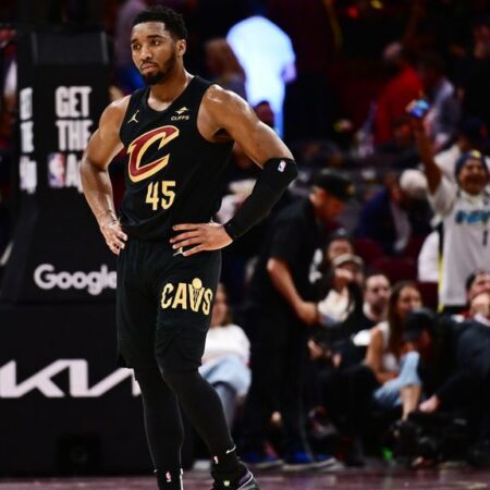 Donovan Mitchell nemůže uvěřit Cavsovi odchodu – „Nechte město dolů“