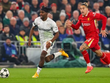 Liverpool v pokročilých rozhovorech o podepsání celopádné Jeremie Frimpong – zdroje