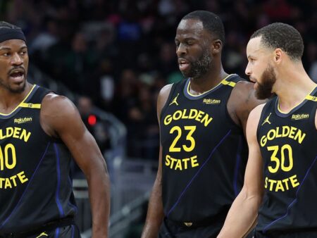 Curry: Chce „jezdit na trvání co nejdéle“ s válečníky