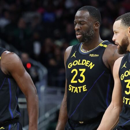 Curry: Chce „jezdit na trvání co nejdéle“ s válečníky