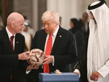 UEFA Slams Infantino pozdní příjezd z Trump Střední východní turné