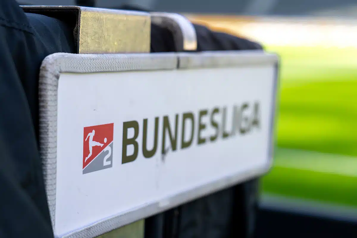 2. sestupu Bundesliga 2025: schůzky, přenos, statistika
