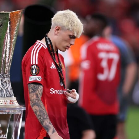 Fernandes, Garnacho zpochybnit Man United Future po ztrátě UEL