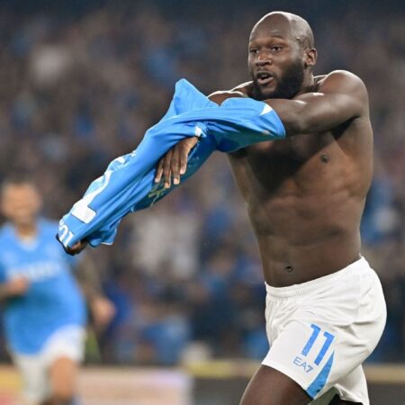 Napoli Edge Out Inter Milan, aby vyhrál 4. Serie A titul