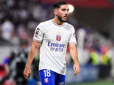Přenosové zvěsti, novinky: Man City Ewering Move pro Cherki