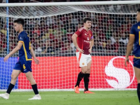 Manchester United přišel pro fanoušky – a úhlednou výplatu. ASEAN All-Stars přišel na vítězství.