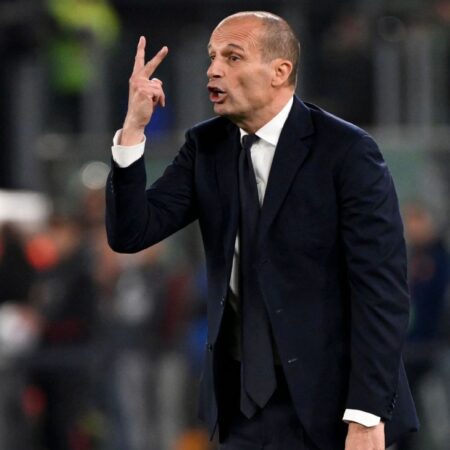 AC Milan Jméno Massimiliano Allegri trenér podruhé