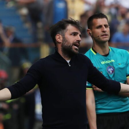 Leverkusen? „Žádná šance na Fabregas“