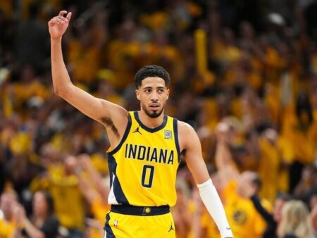 Pacers závodí kolem Knicks, aby dosáhli prvního finále NBA za 25 let