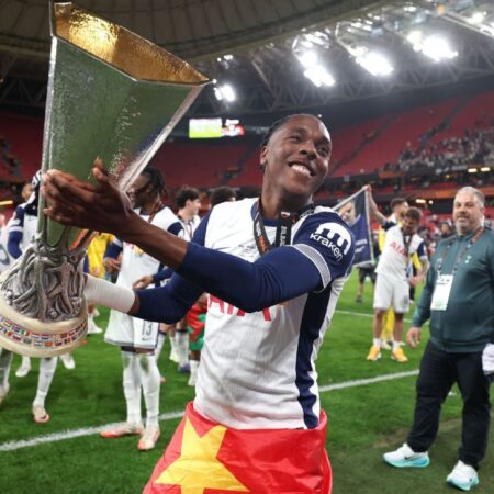 Mathys Tel se připojí k Tottenhamu na trvalé dohodě po půjčce