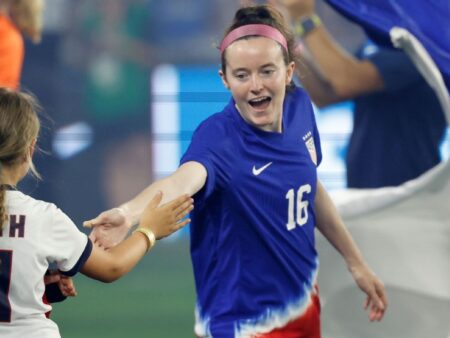 Lavelle, Bethune se vracejí do seznamu USWNT pro letní přátele