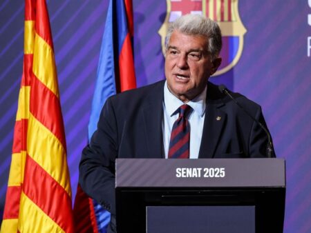 Barcelona pracuje na „opravdu vzrušujícím podpisu“ – Joan LaPorta
