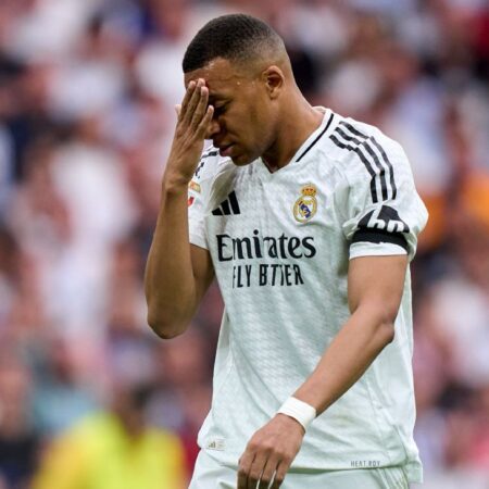 Kylian Mbappé z Real Madrid hospitalizoval s akutní gastroenteritidou