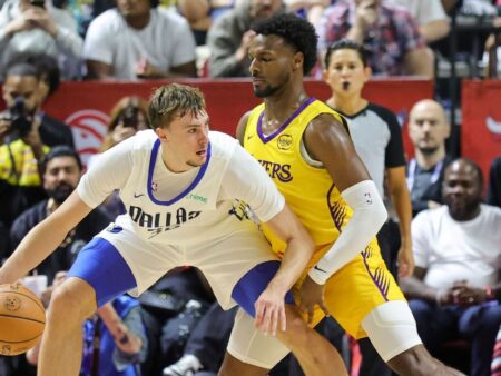 Cooper Flagg vyhraje debut Summer League navzdory nerovnoměrnému zobrazení