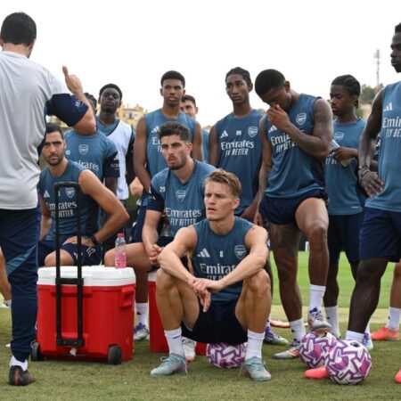 Arsenal Head na turné před sezónou bez Gyökeres, Maduekekes