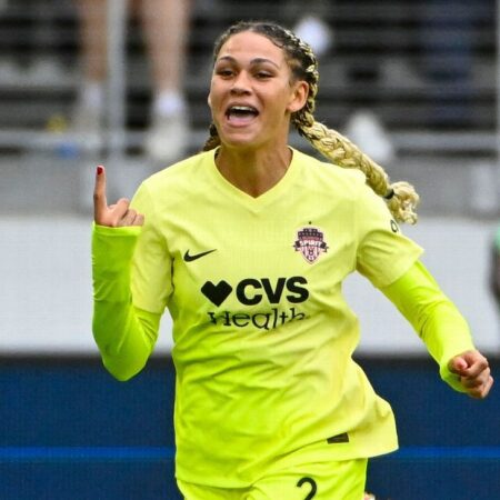 Trojice USWNT Rodman se vrací k tréninku s duchem